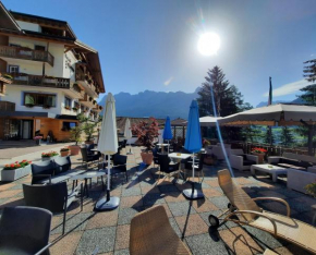  Hotel Monza  Моэна